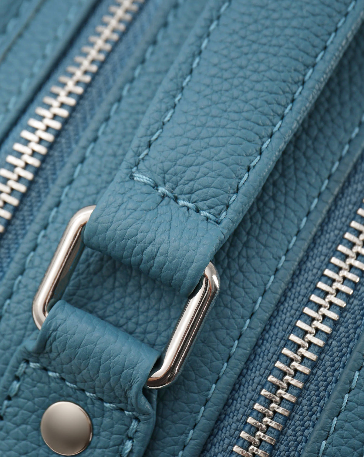#color_hippie blue